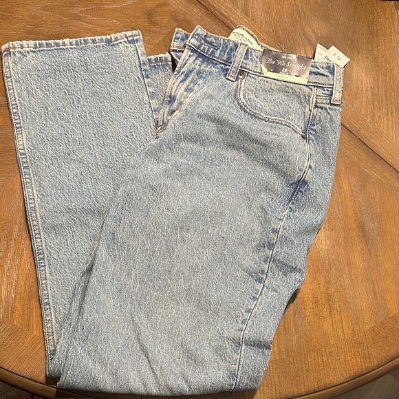Abercrombie & Fitch Light Blue 90s Straight-Leg Curve Love Jeans - Picture 3 of 5